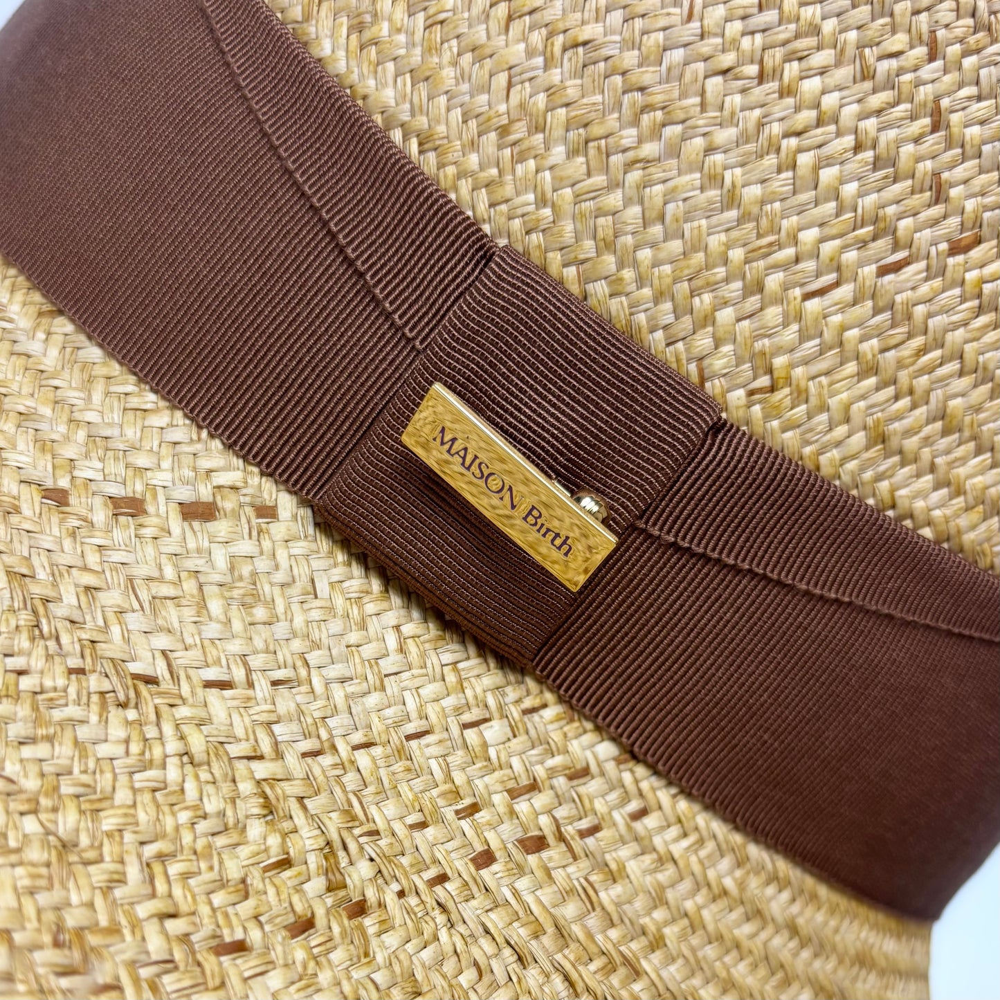 RAFFIA UNEVEN HAT
