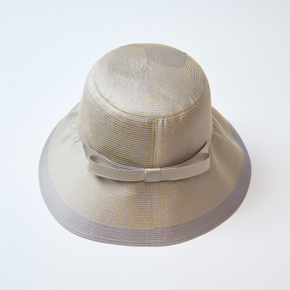 嵐田シルクキャペリン