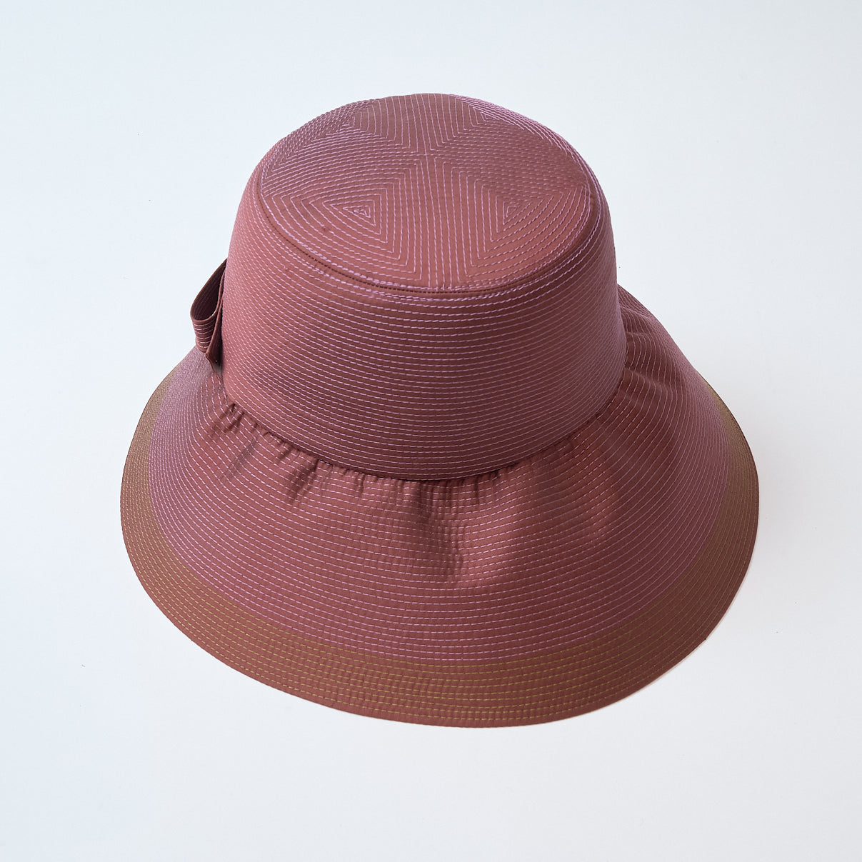 嵐田シルクキャペリン