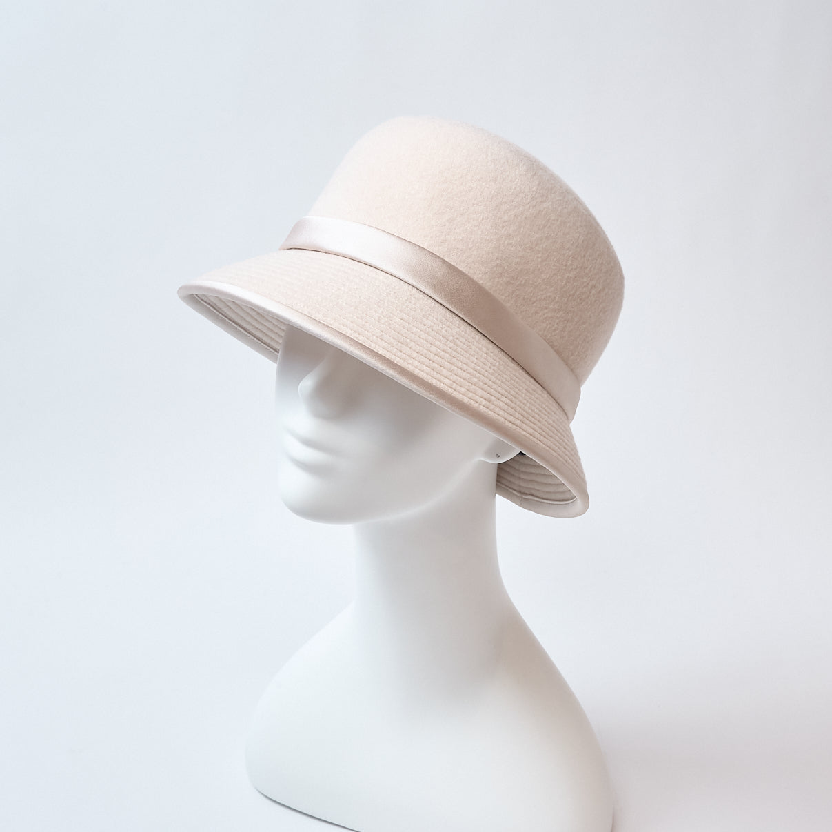 Wool x Satin Crochet