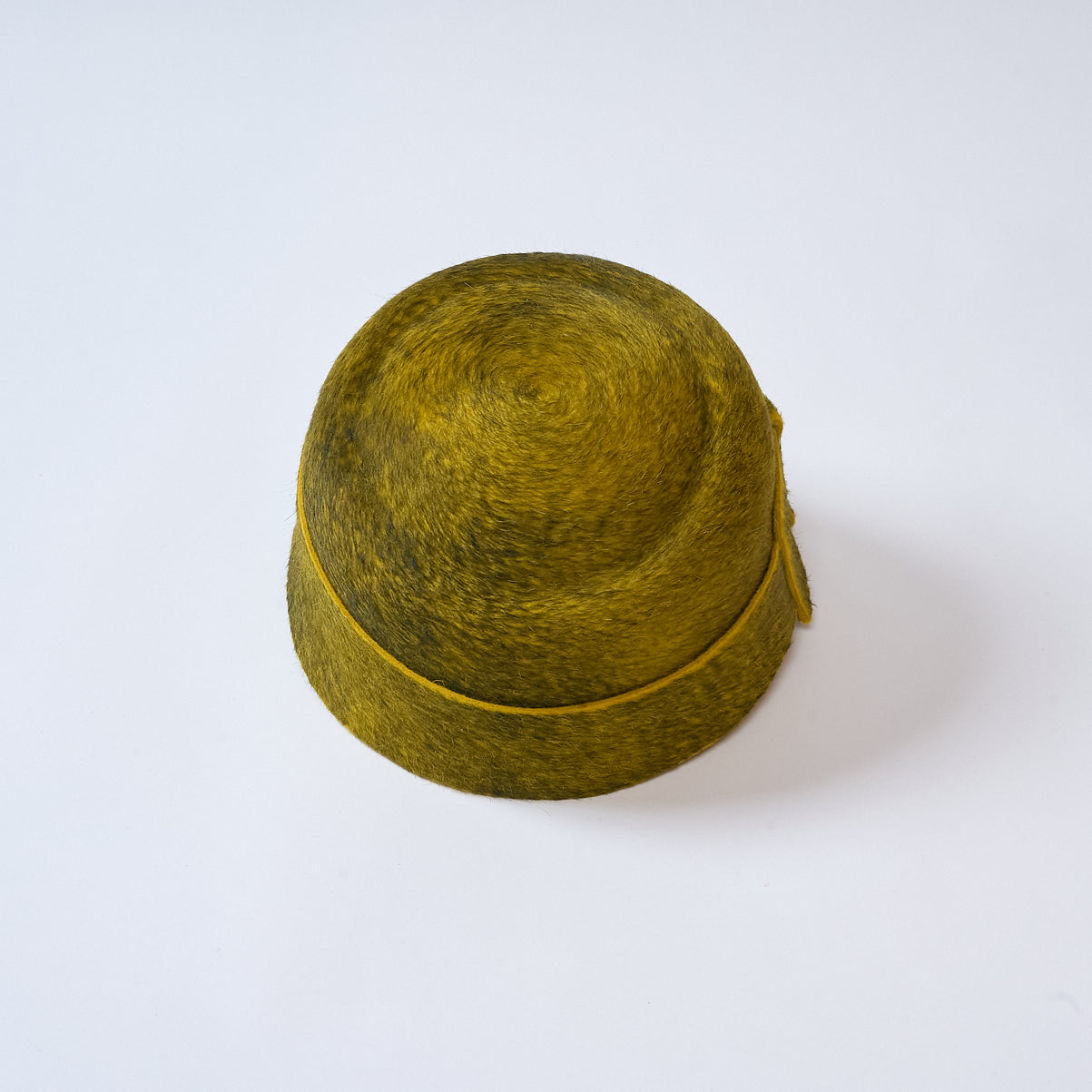 ベロアメドゥーサキャップ