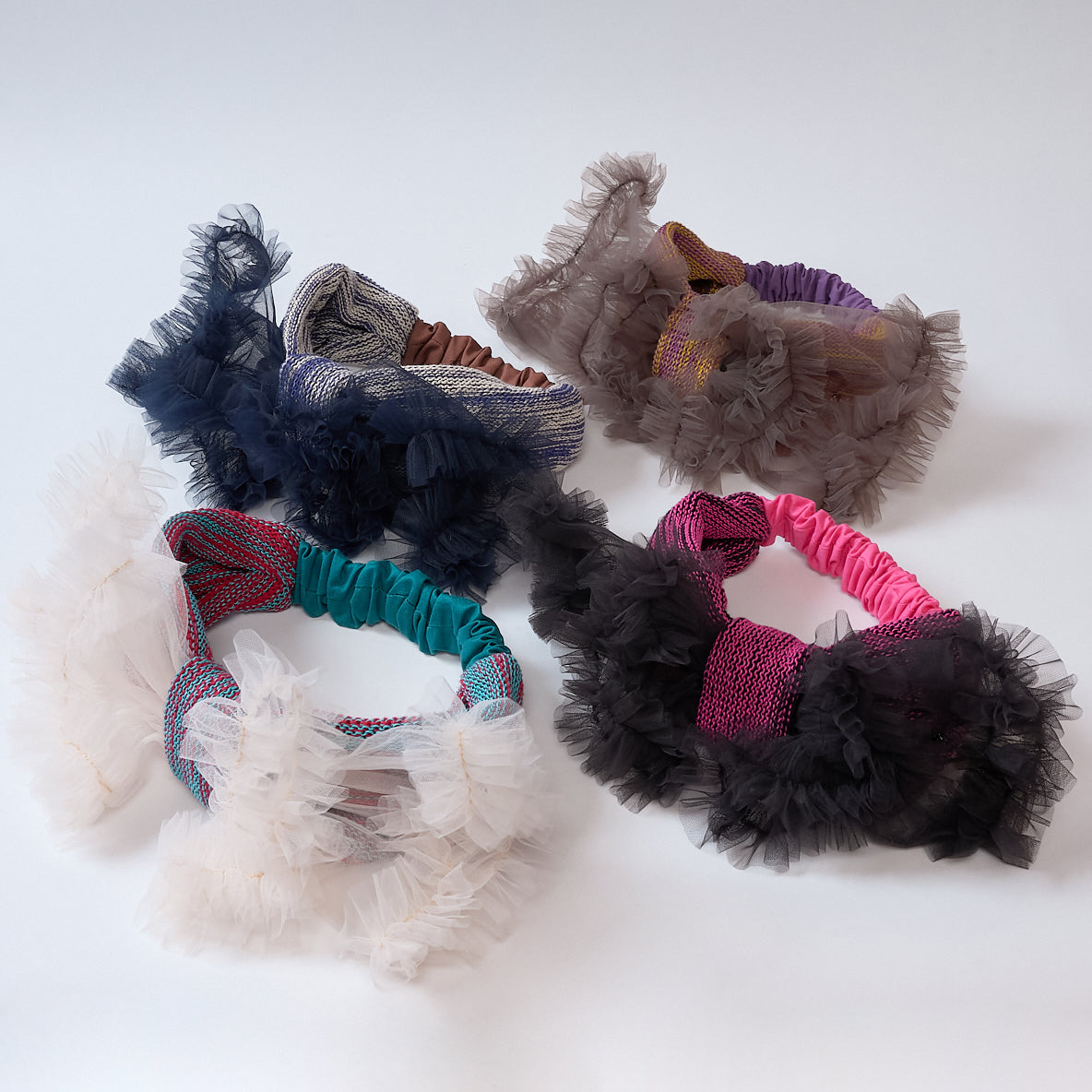 Knit frilly hair band