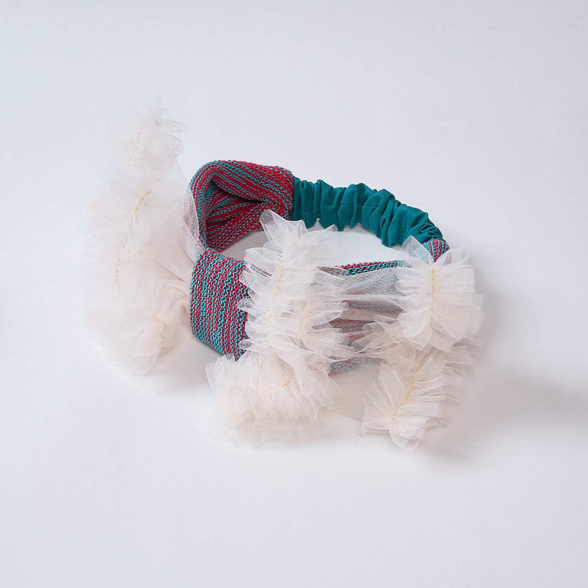 Knit frilly hair band