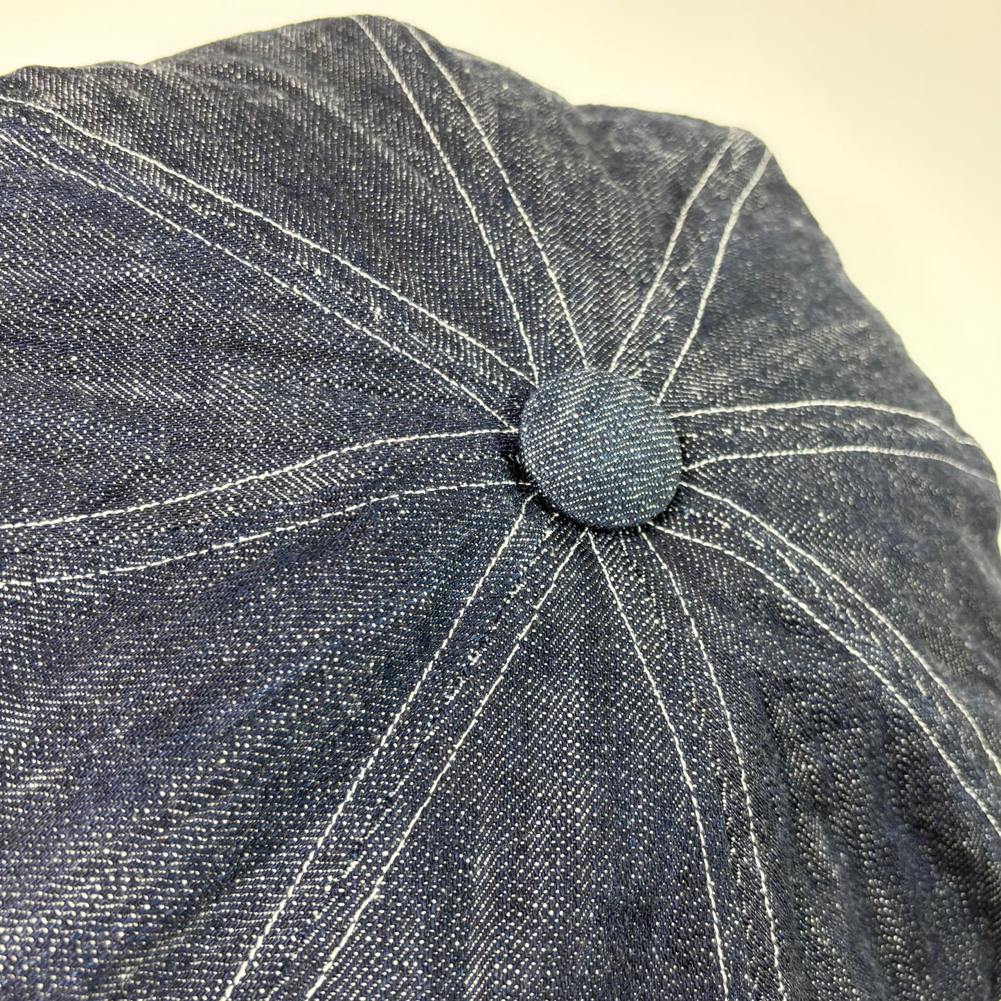 Apple beret
