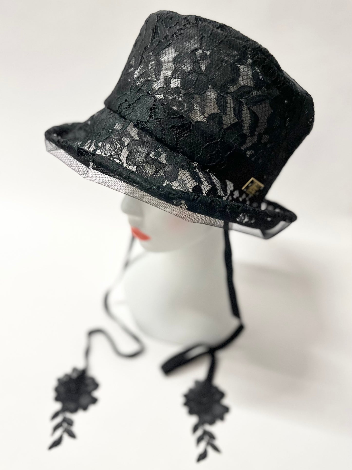 モダンレースのクロシェ