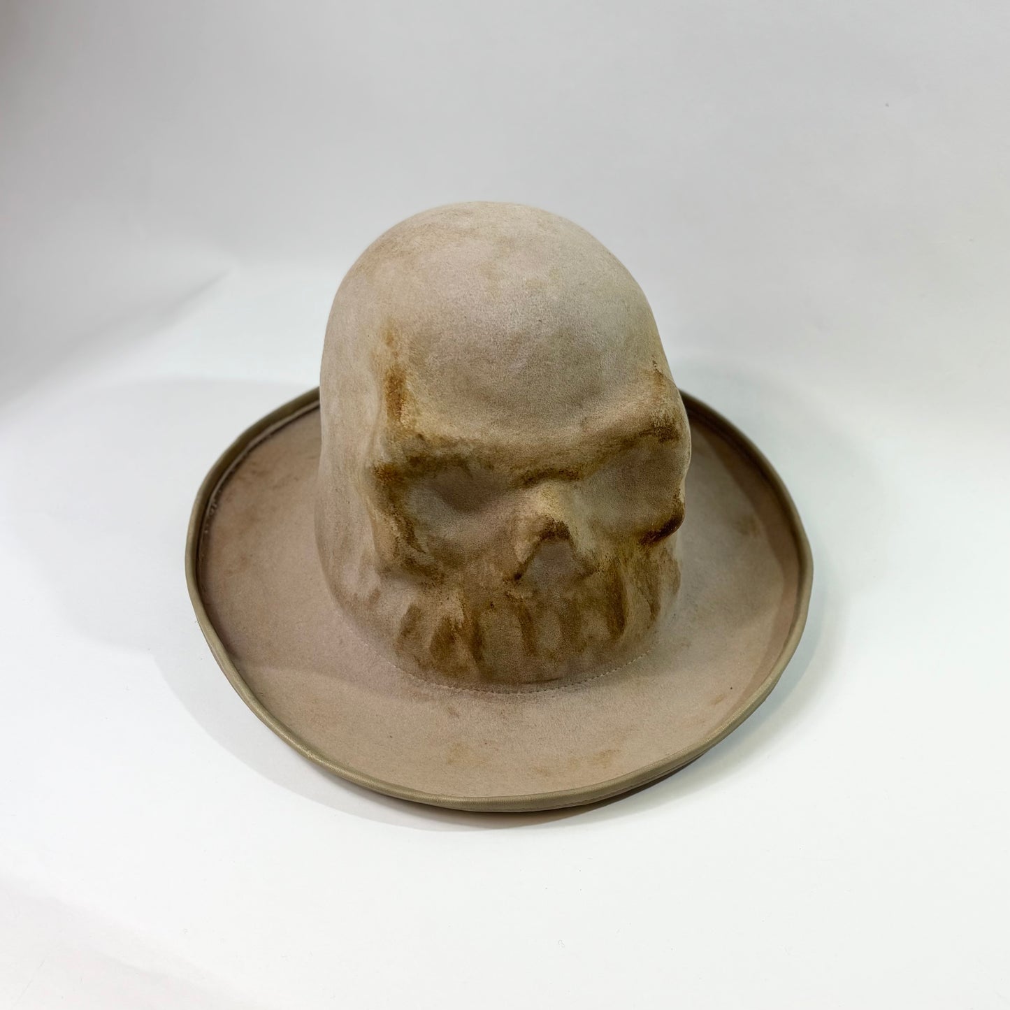 Leather piping skull hat