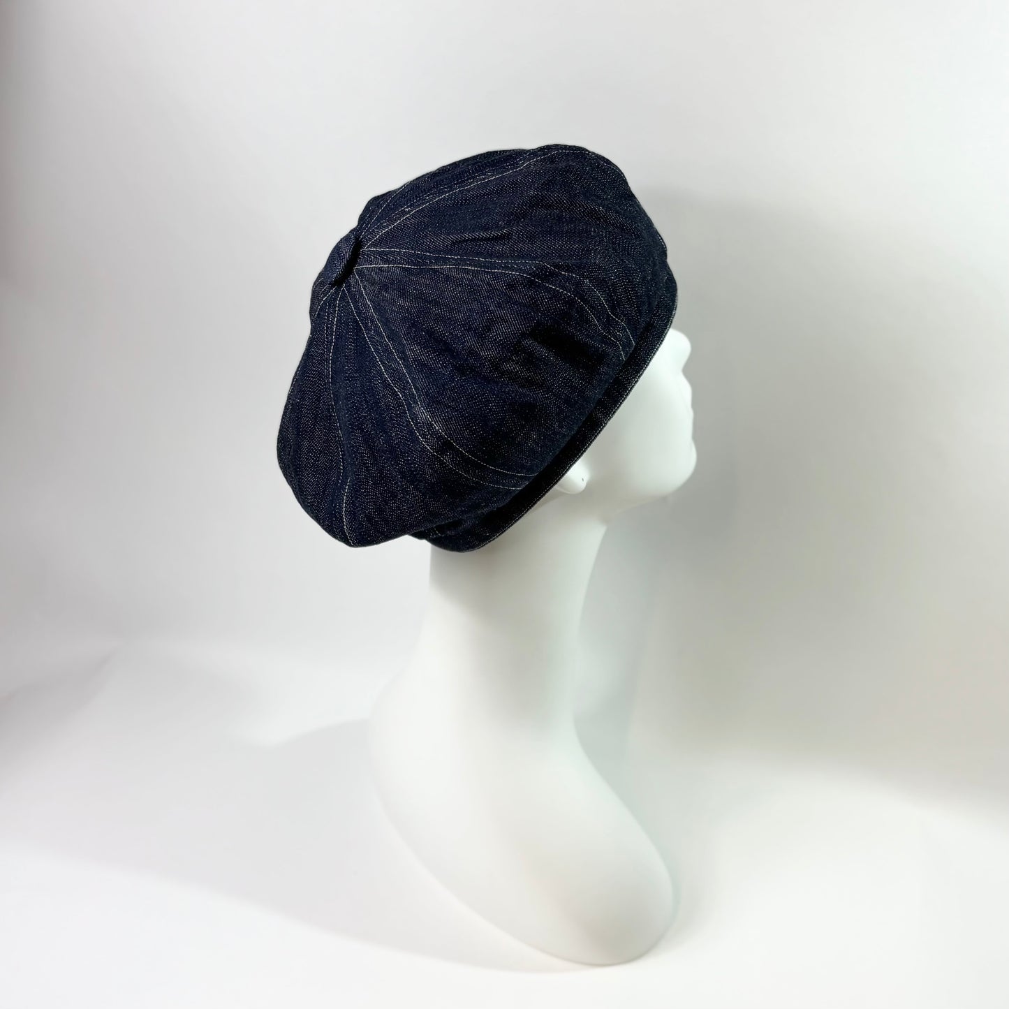 Apple beret