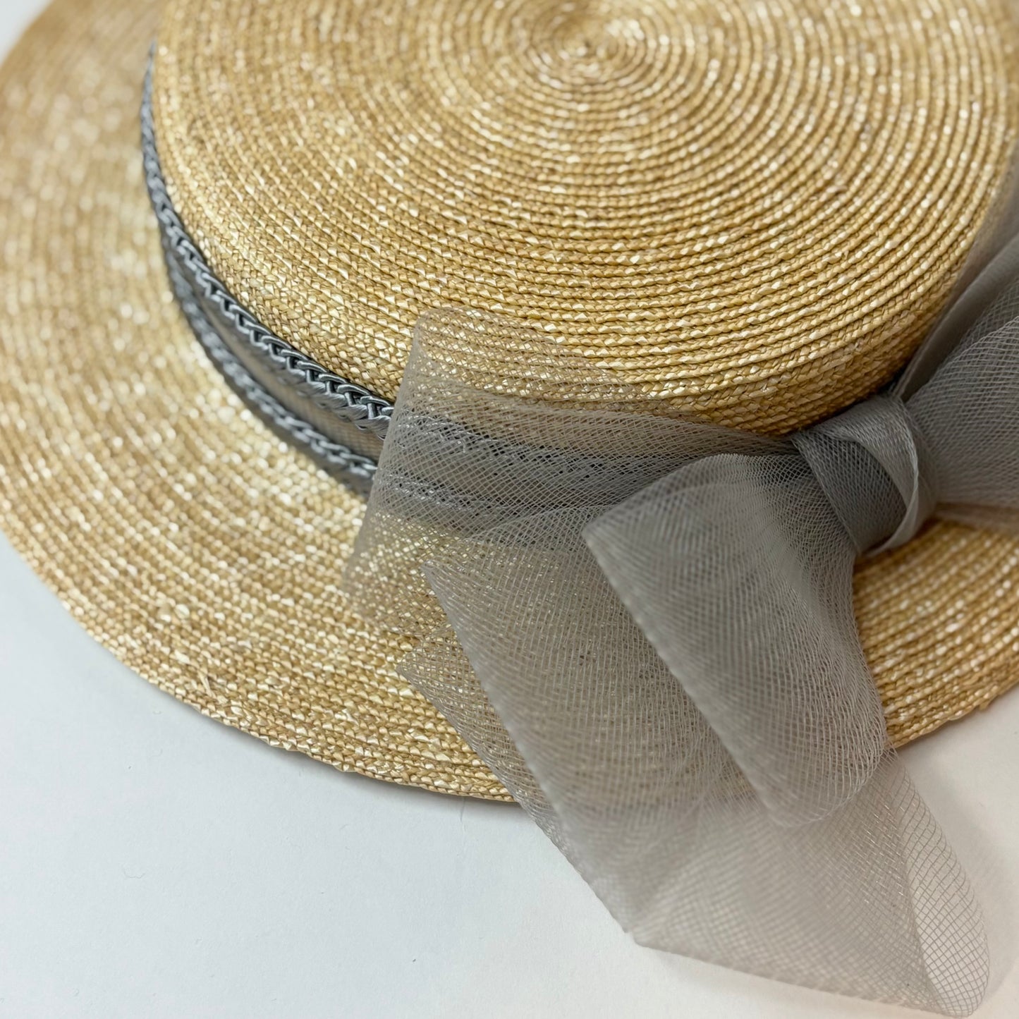 Extra fine straw mini canotier