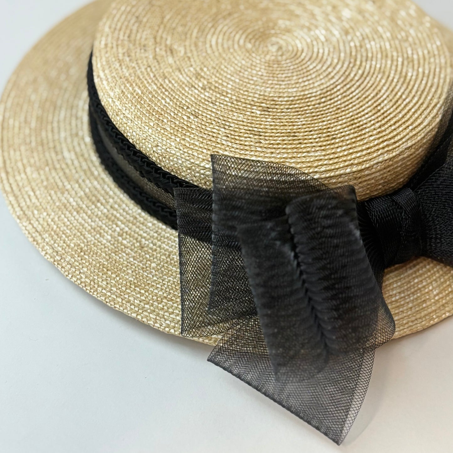 Extra fine straw mini canotier