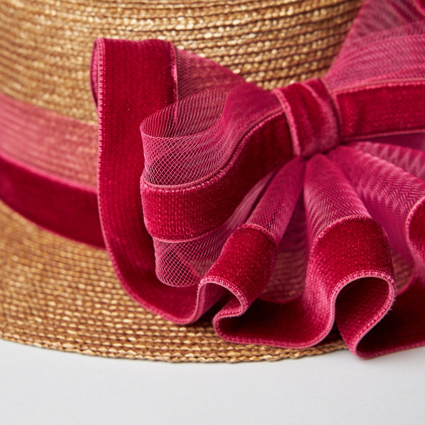 Plump flill straw canotier