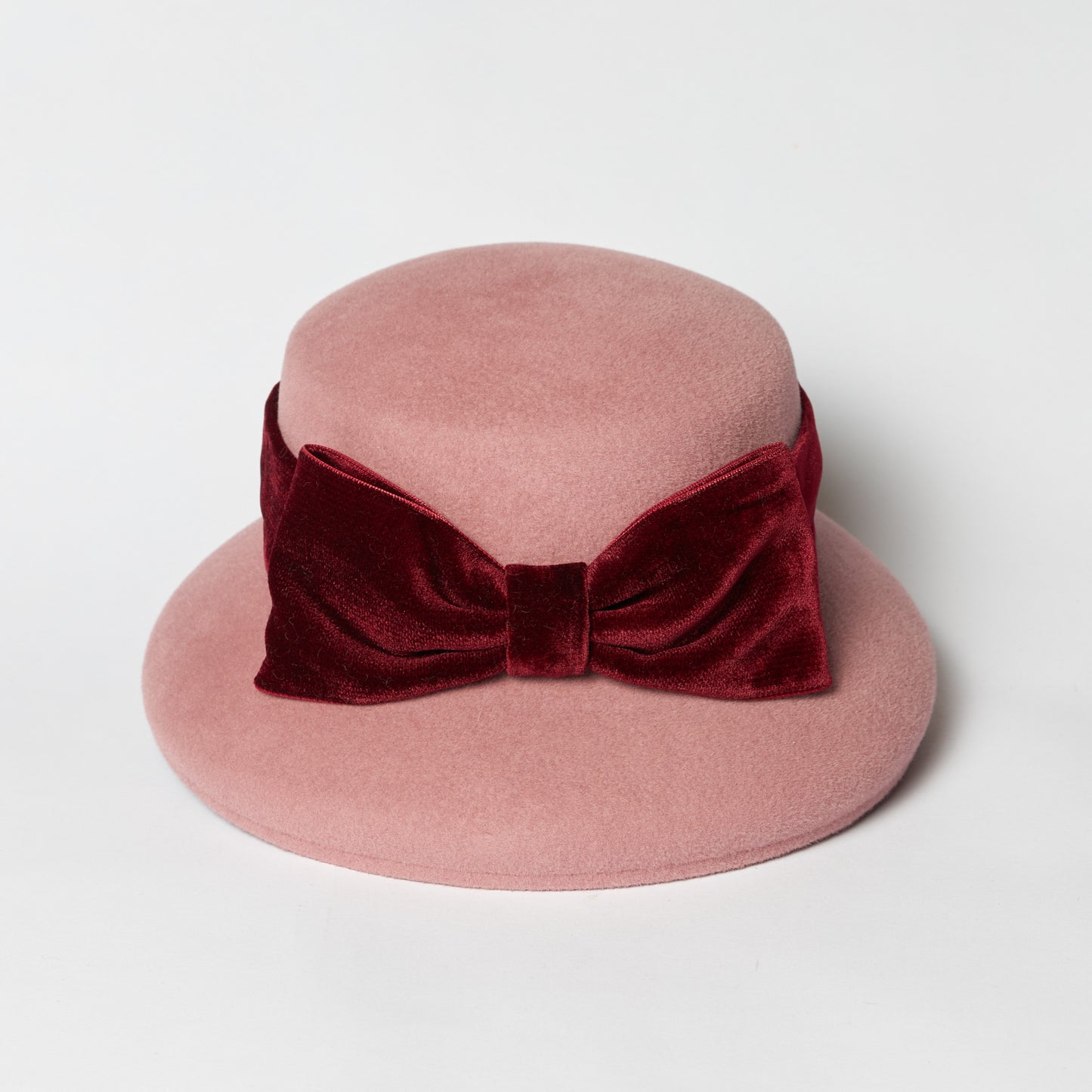 ベロアリボンカサブランカ