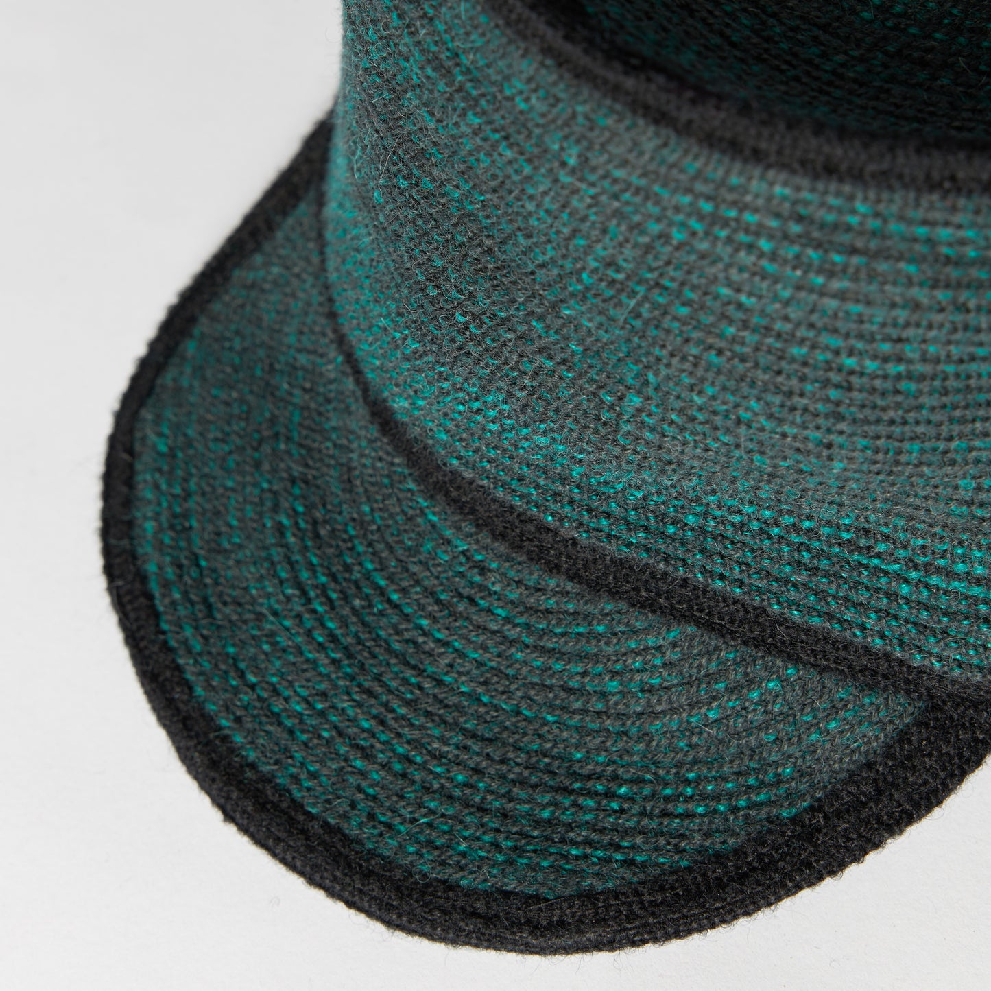 アルパカ混オリジナルブレードキャップ