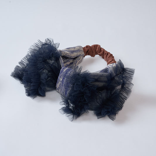 Knit frilly hair band