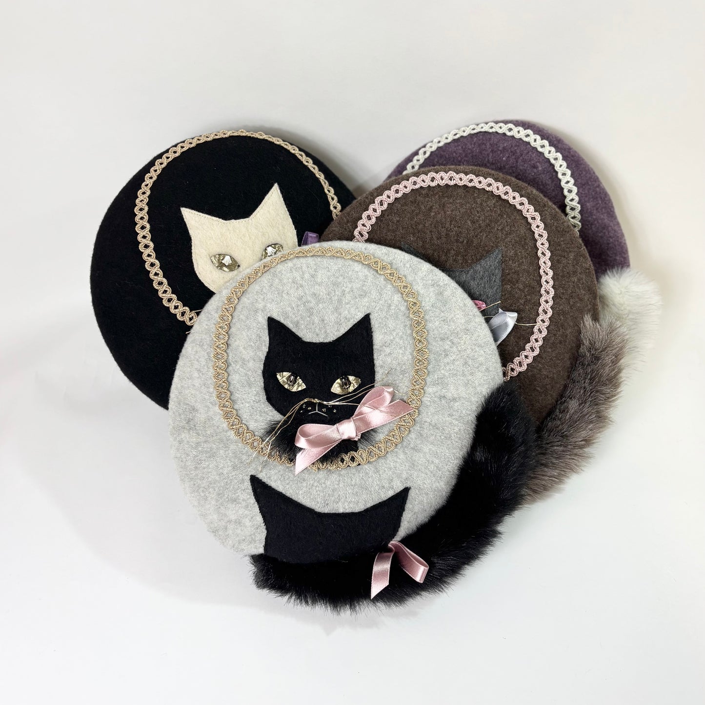 鏡の国のNECOベレー