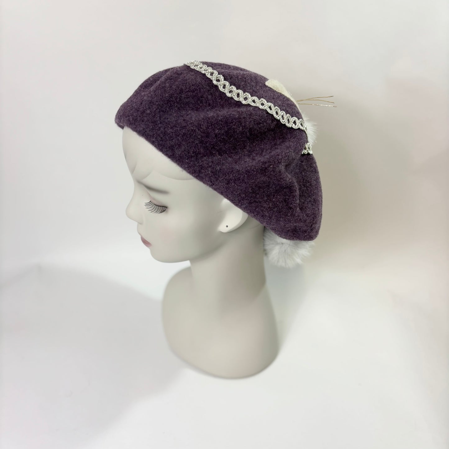 鏡の国のNECOベレー