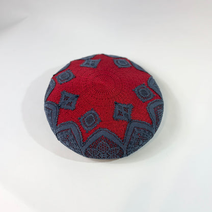 ジャガードレース飾りベレー