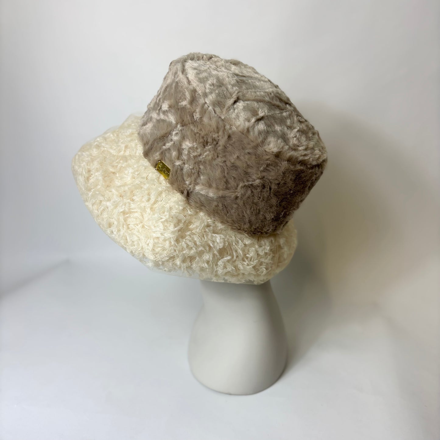 おしゃれ泥棒クロシェ