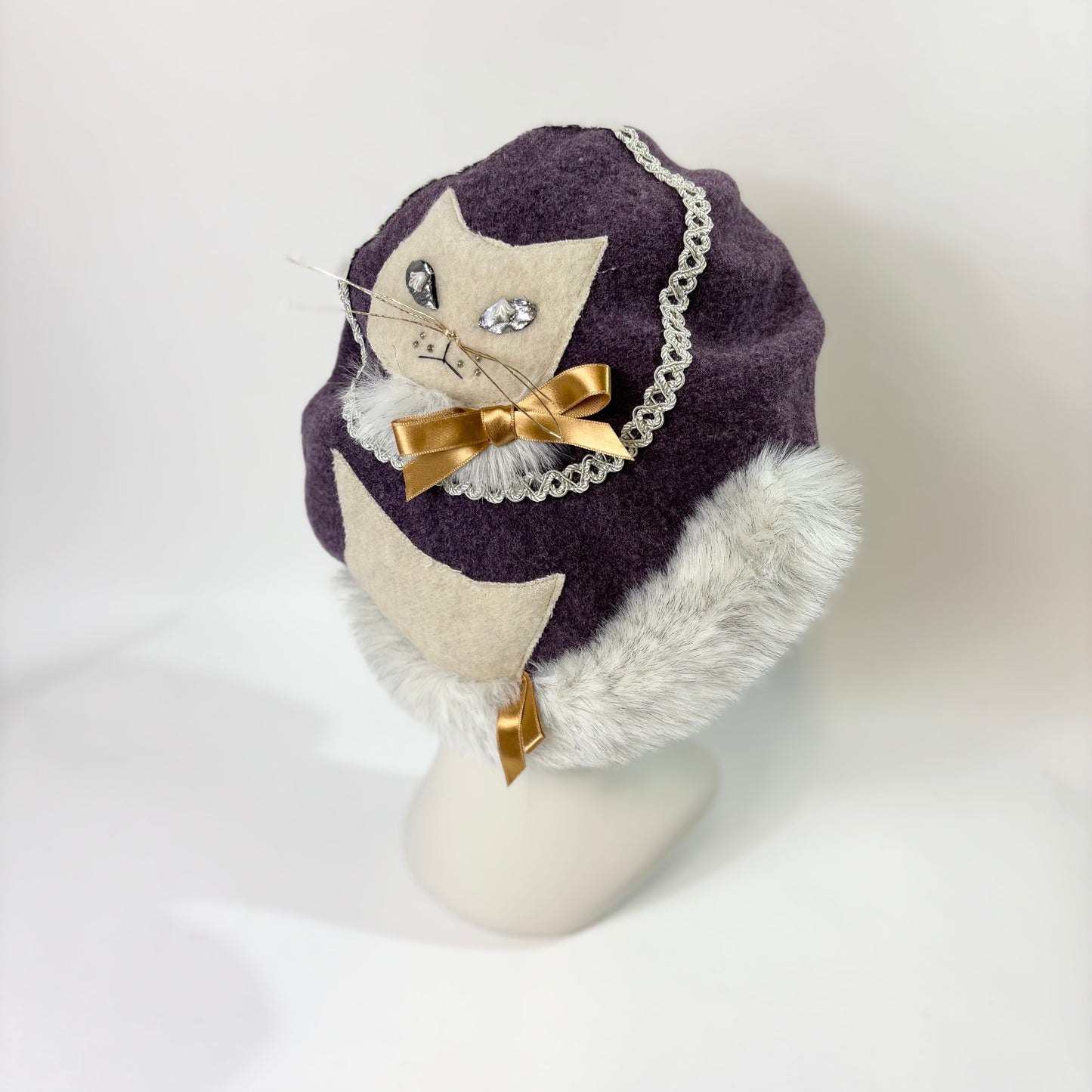 鏡の国のNECOベレー