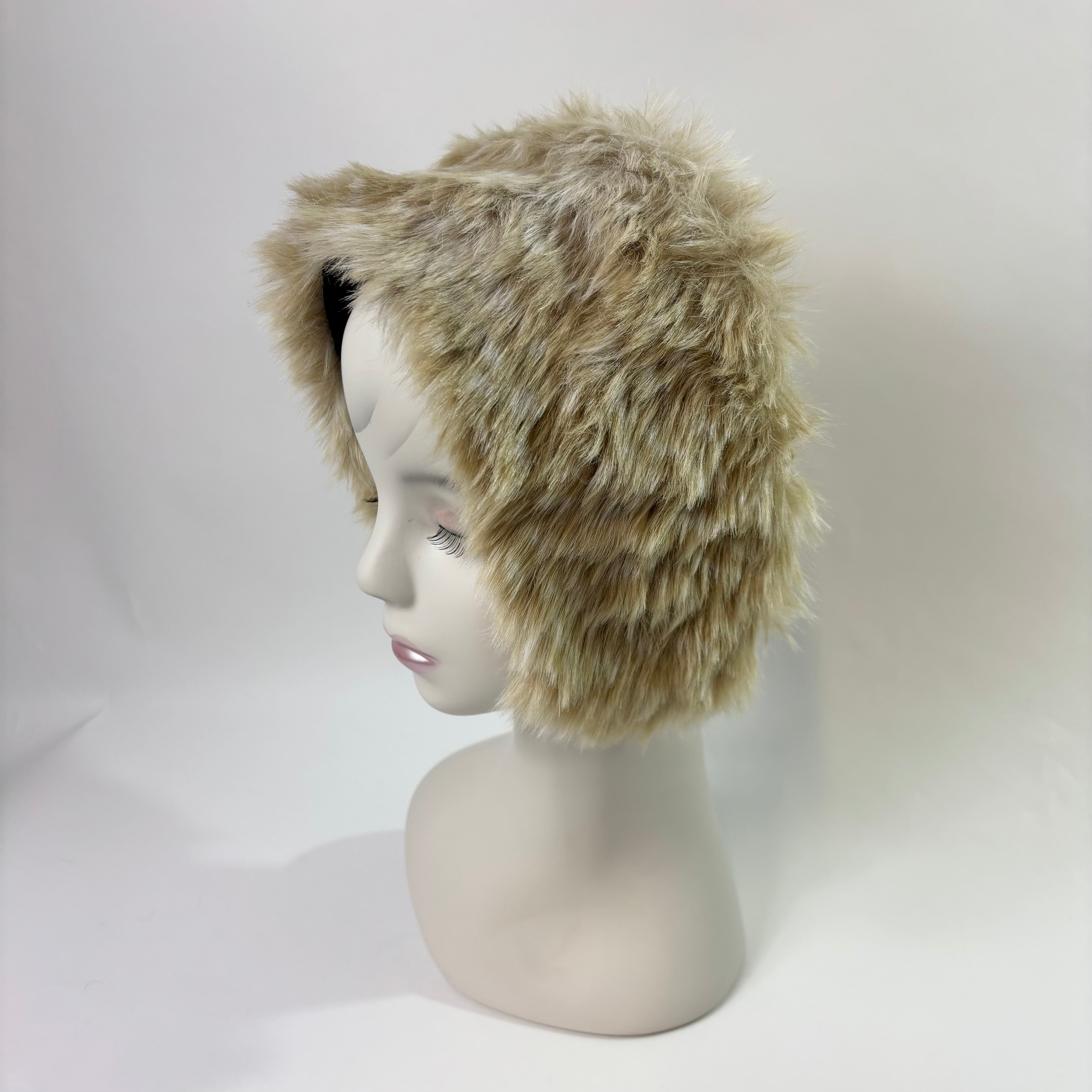 新品未使用品♡　ロシア帽子　バラ色の帽子 Barairo no Boushi ロシア帽 可愛い 送料無料 帽子 バラ色の帽子