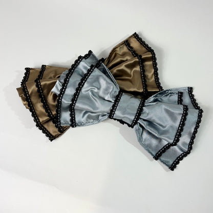 サテンリボンヘアーバンド