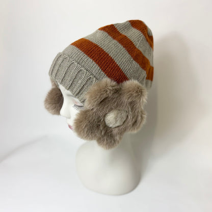 花びら耳付きニットキャップ