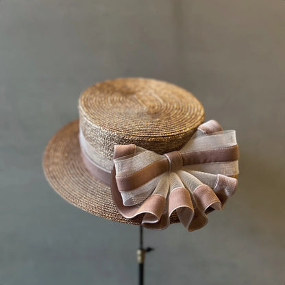 Plump flill straw canotier