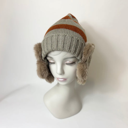 花びら耳付きニットキャップ