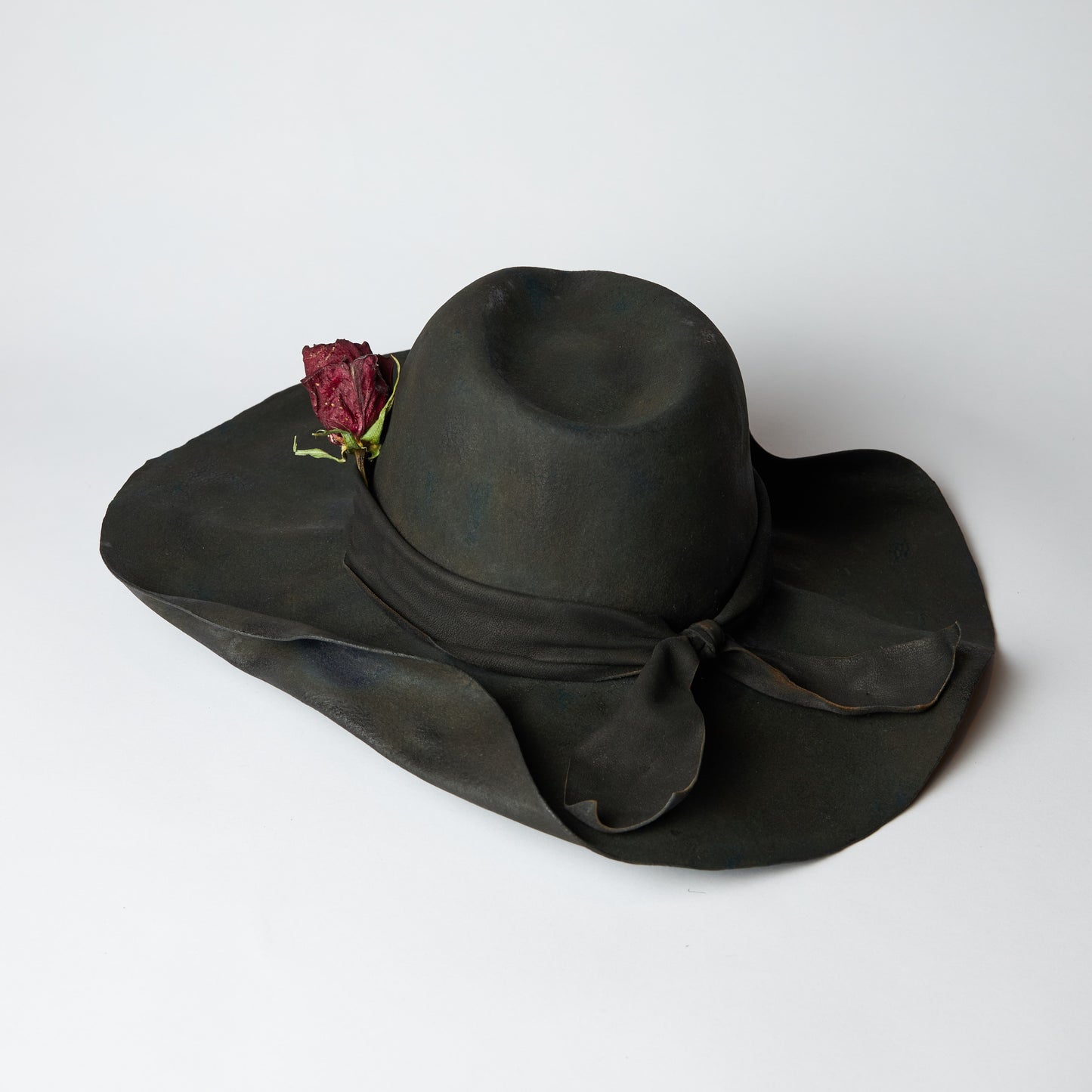 Folded brim burnt fedra hat