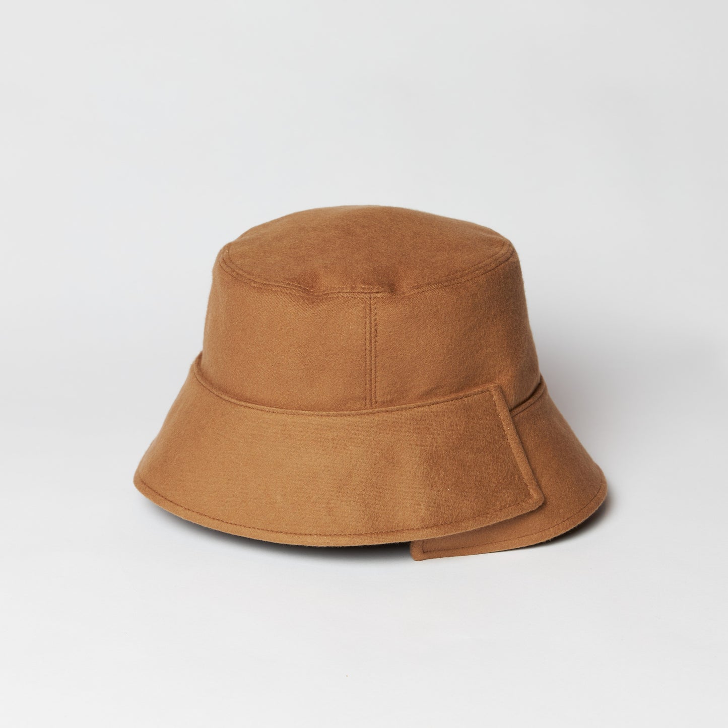 OC-silk slip brim hat